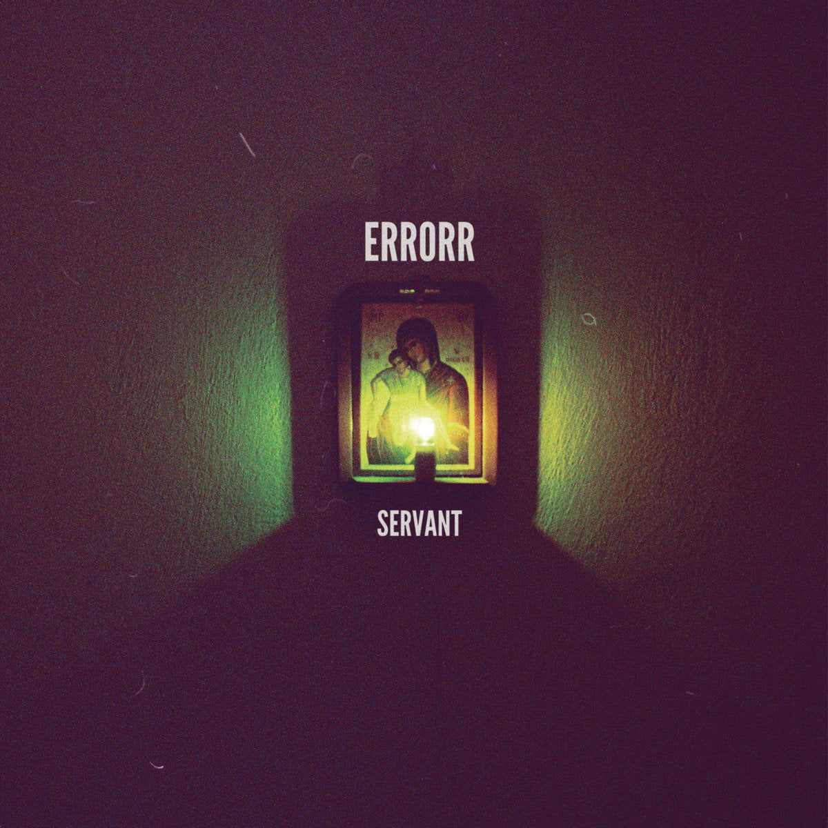 ERЯORR - Servant